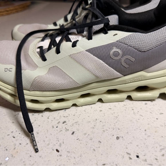 On Running Men's White and Black Athletic Shoes - Picture 3 of 4